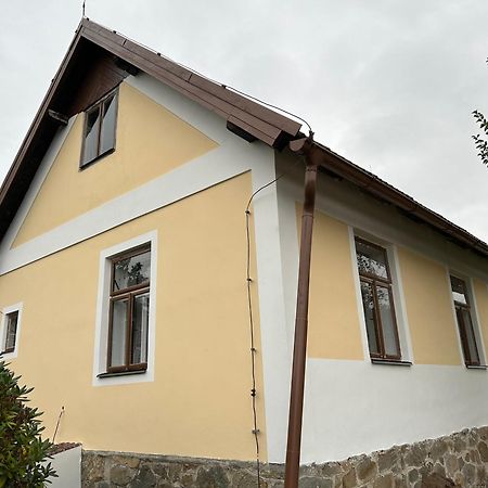 Prijemna Chaloupka Na Trebonsku Villa Chlum u Trebone Ngoại thất bức ảnh